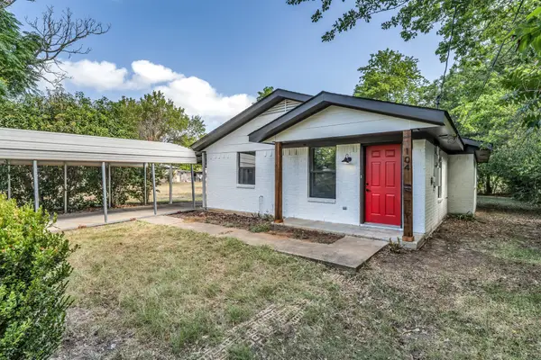 104 N Oneal Street, Caldwell, TX 77836