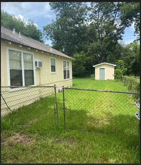 1611 6th Street, Rosenberg, TX 77471 - #2