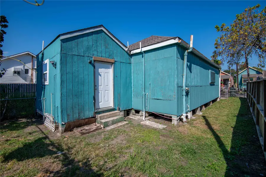 1509 J H Clouser Street, Galveston, TX 77550 - #2