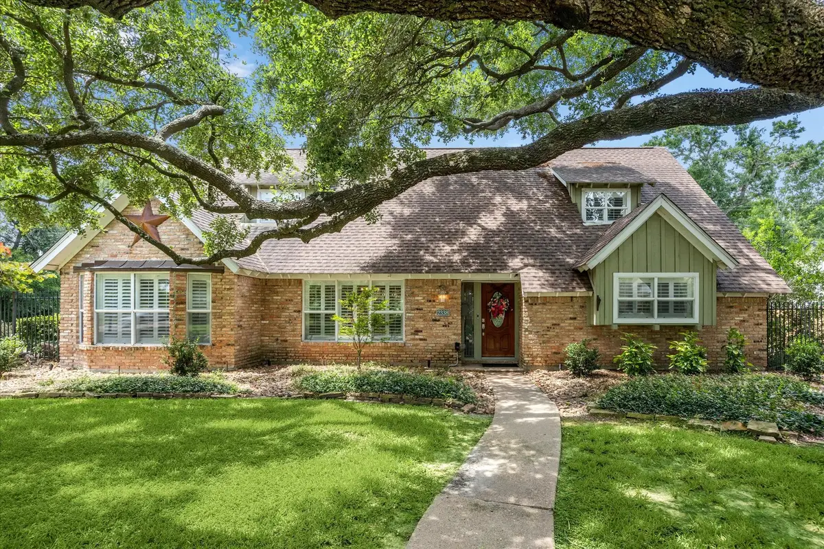 2338 Carleen Road, Houston, TX 77018 - Image #1