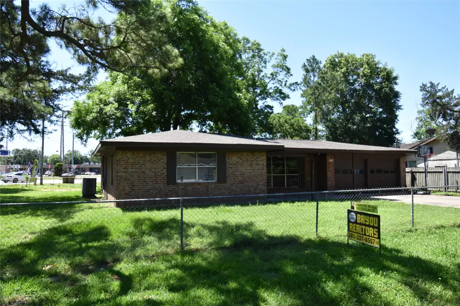 4014 Beatrice Avenue, Dickinson, TX 77539 - Image #2