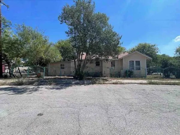 345 Matthews Avenue, San Antonio, TX 78207