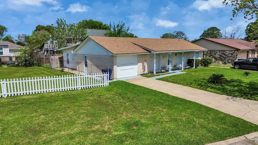 7426 Nightingale Circle, Texas City, TX 77591 - #3