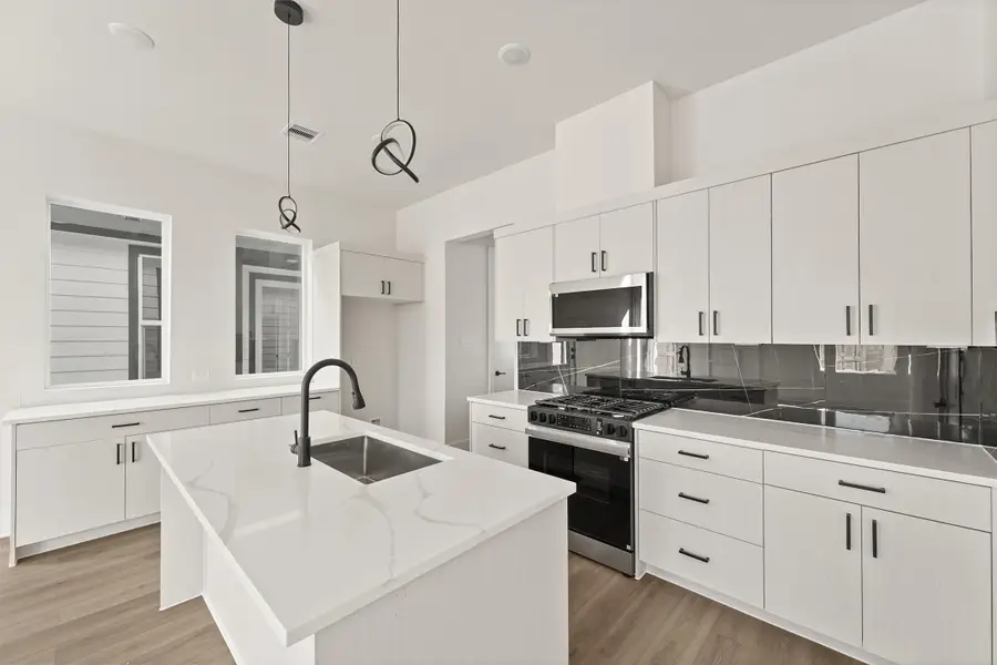 5311 Teodoro Lane, Houston, TX 77091 - Image #3