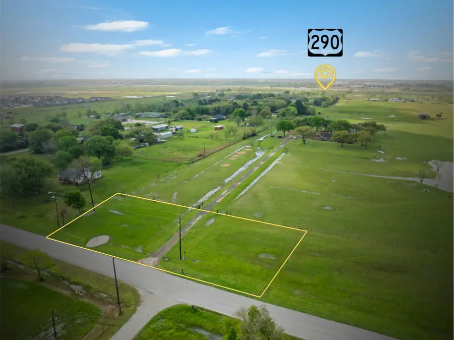34611 Owens Road, Hempstead, TX 77445 - Image #3