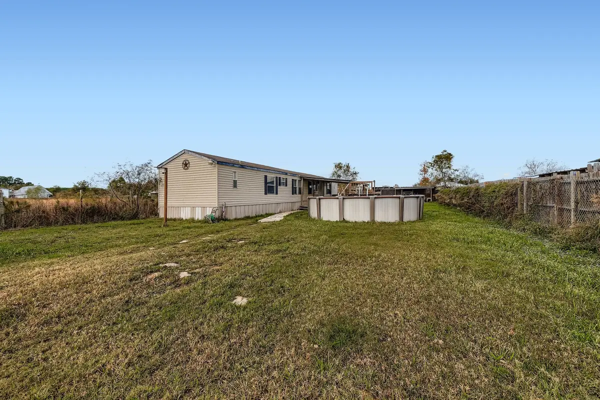 1043 County Road 3548, Cleveland, TX 77327 - Image #1