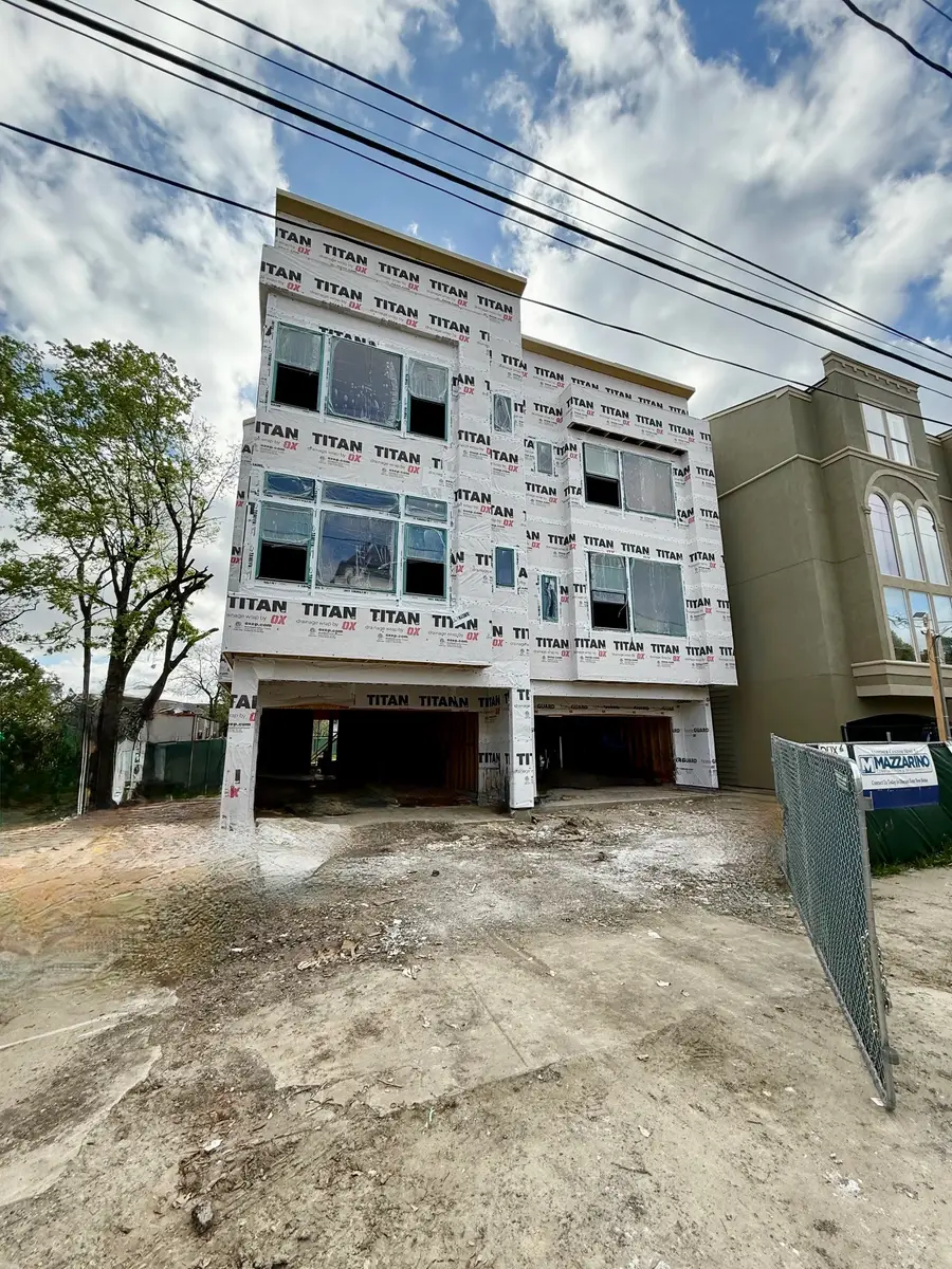 3909 Driscoll Street, Houston, TX 77098 - #3