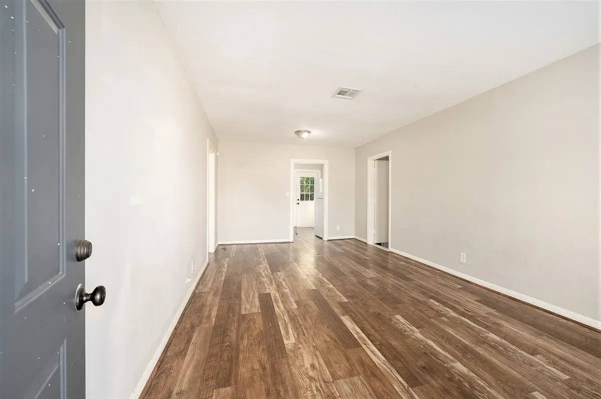 10406 Wiggins Street, Houston, TX 77029 - Image #1