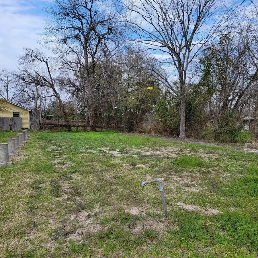 1425 E 34th Street, Houston, TX 77022 - #2