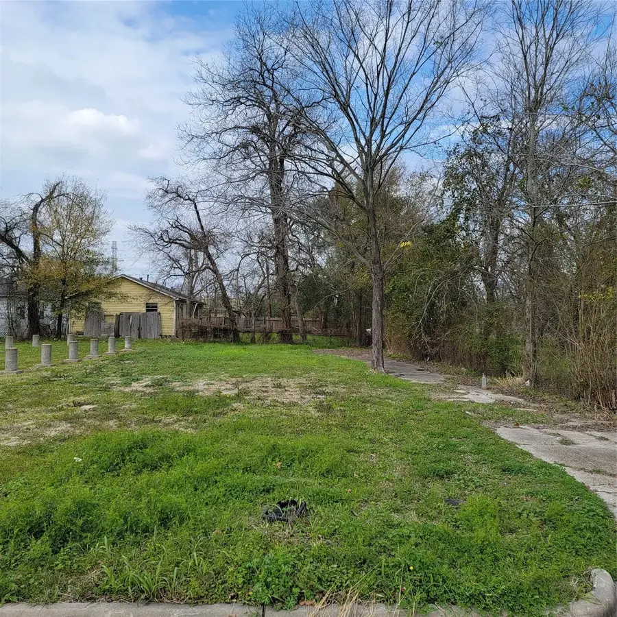 1425 E 34th Street, Houston, TX 77022 - #3