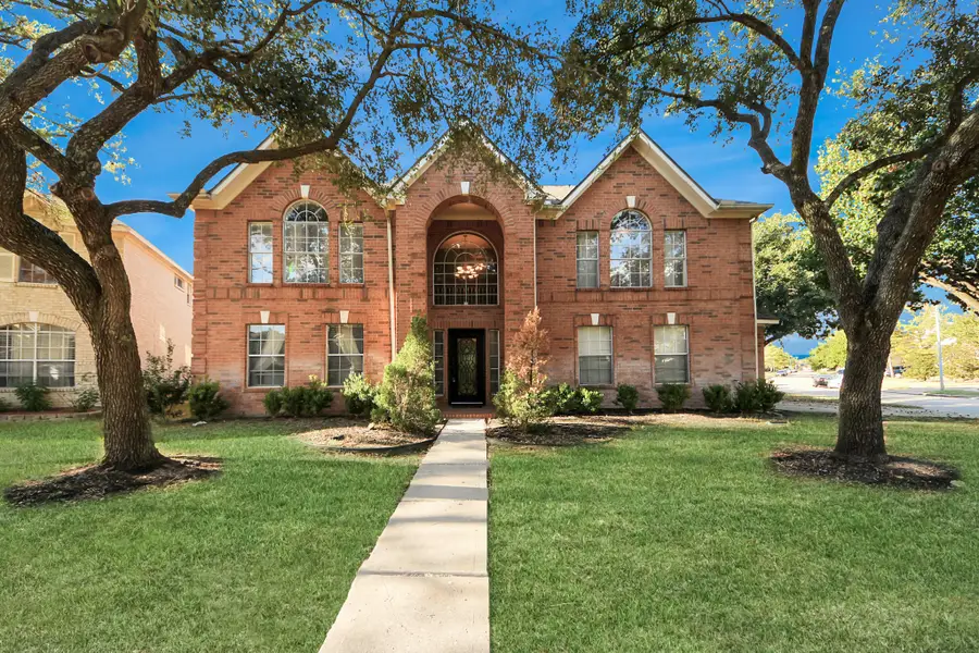 7902 Belterraza Court, Houston, TX 77083 - Image #2