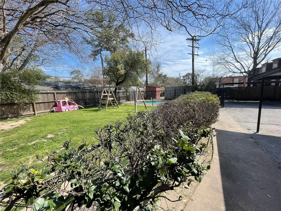 1220 Shadowdale Drive #12, Houston, TX 77043 - Image #3