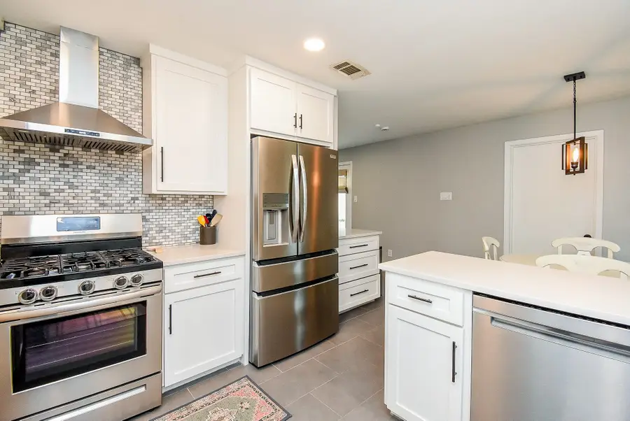 5727 Arboles Drive, Houston, TX 77035 - #2