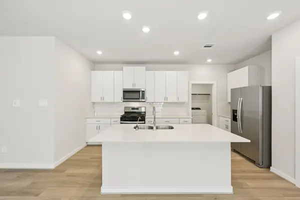 5721 Adamite Way, Houston, TX 77048