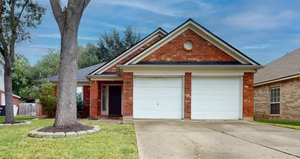 3718 Pelican Lake Drive, Richmond, TX 77406