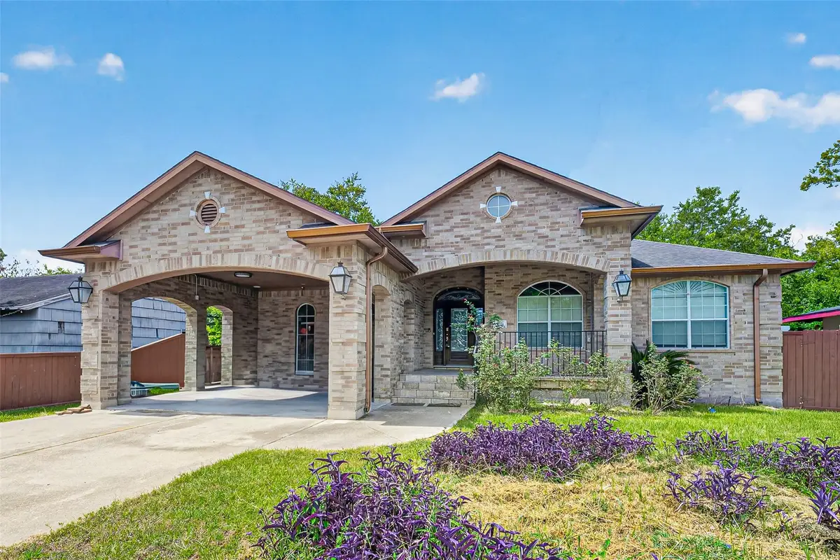 5771 Belarbor Street, Houston, TX 77033 - #1