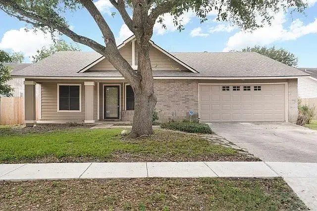 5718 Lake Cove Street, San Antonio, TX 78222 - #2
