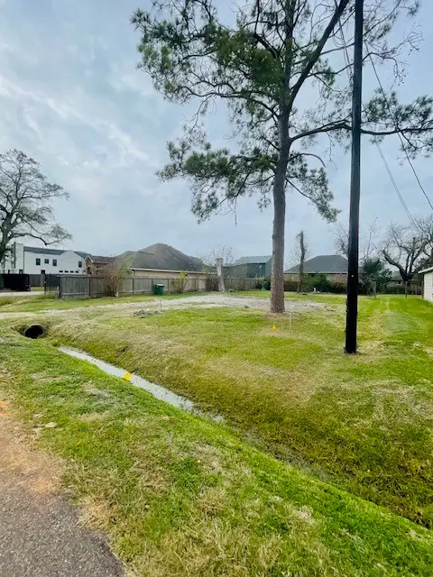 4817 Paula Street, Houston, TX 77033 - Image #1