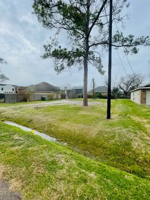 4817 Paula Street, Houston, TX 77033 - Image #2