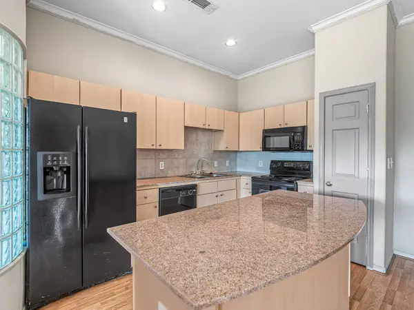 1441 East Street #315, Houston, TX 77007