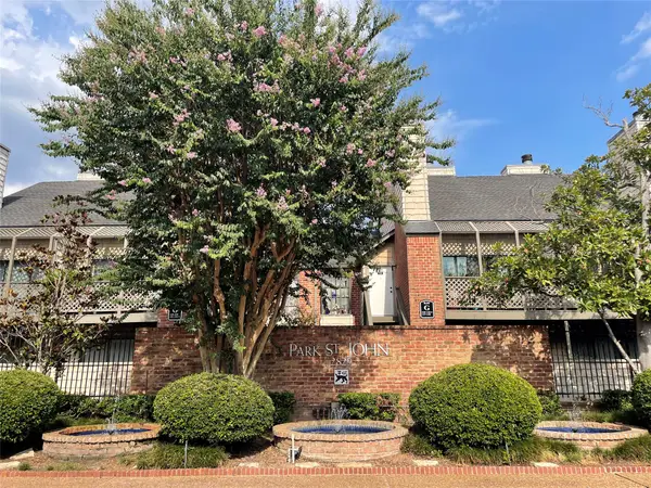 2829 Timmons Lane #215, Houston, TX 77027