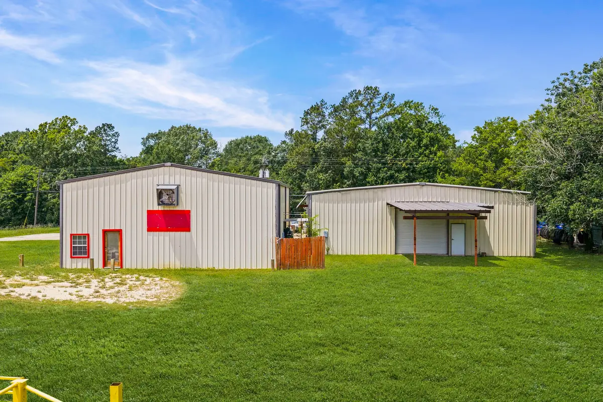 7184 Us Highway 59 S, Goodrich, TX 77335 - #1