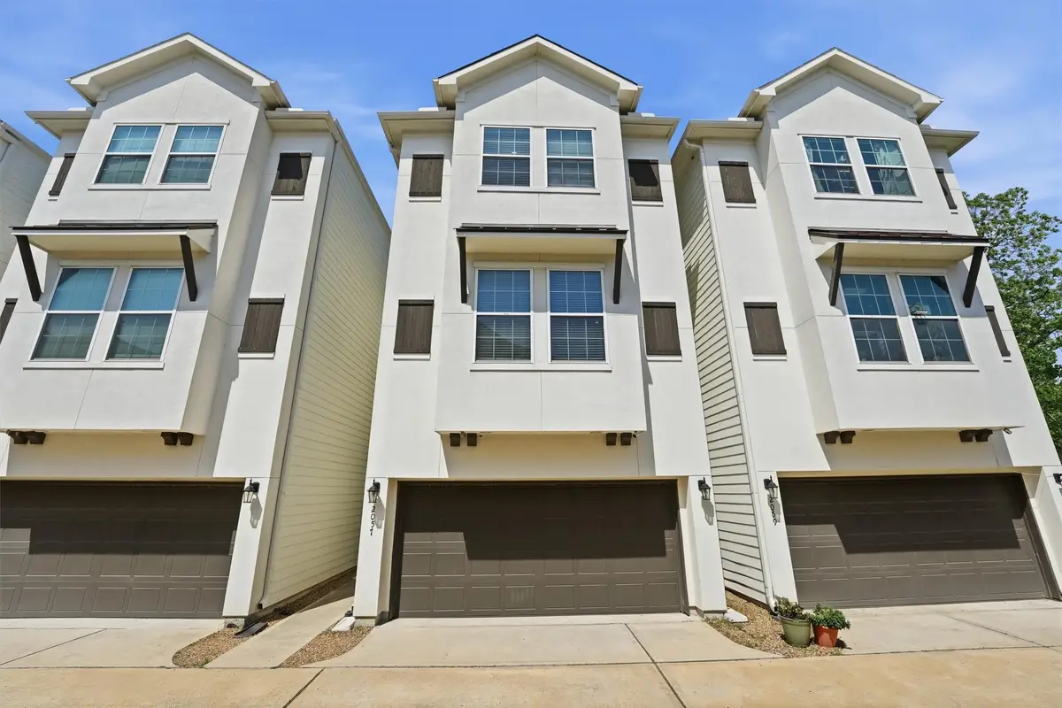 2057 Sherwood Forest Street, Houston, TX 77043 - #1