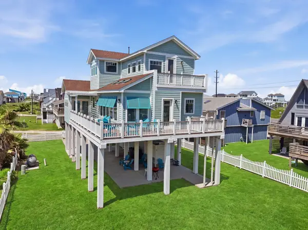 21233 Gulf Drive, Galveston, TX 77554
