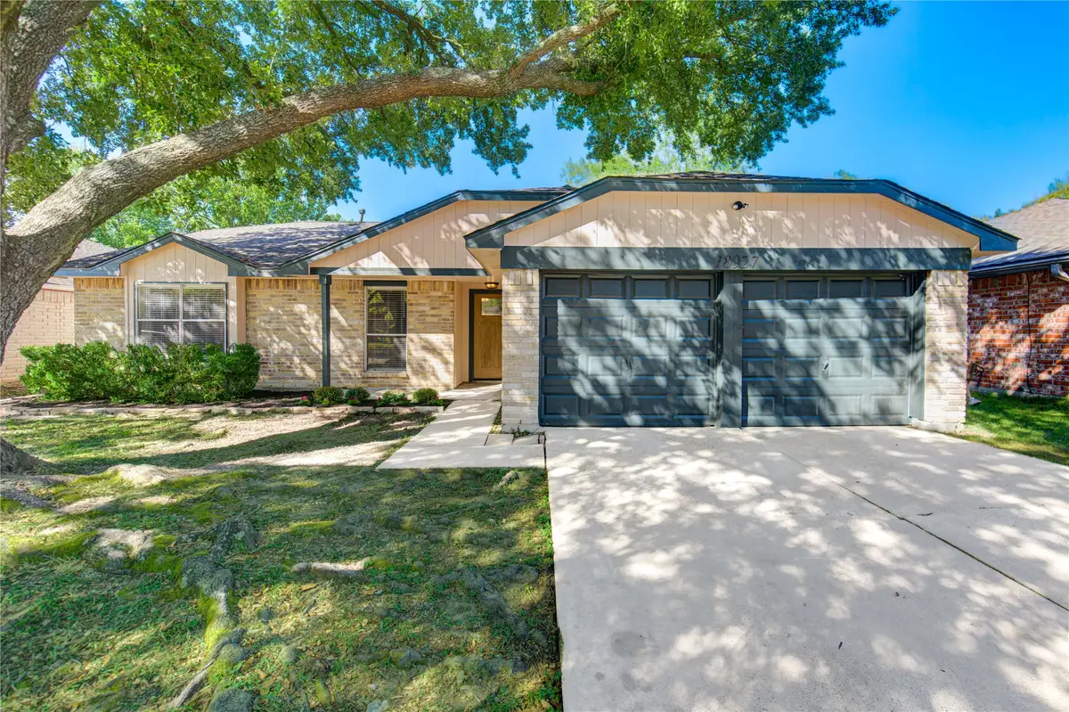 18927 Pine Trace Court, Humble, TX 77346 - Image #1