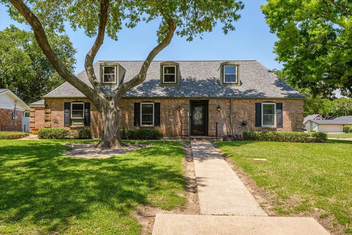 1517 19th Avenue N, Texas City, TX 77590 - #1