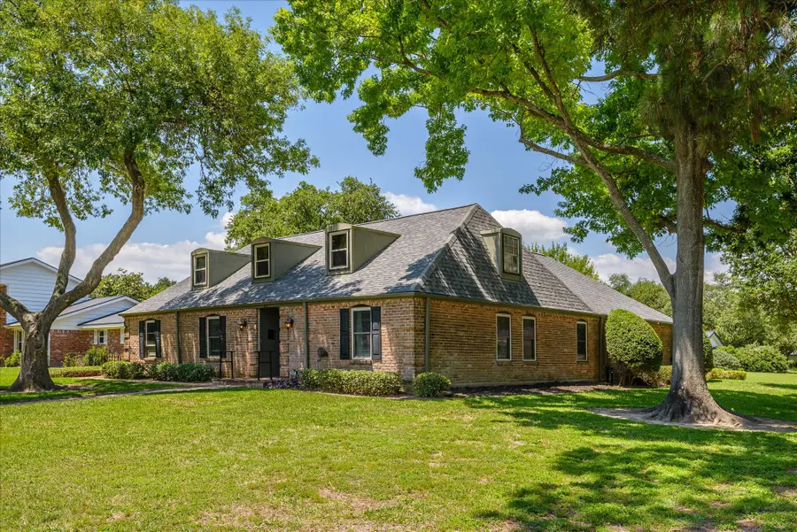 1517 19th Avenue N, Texas City, TX 77590 - #3