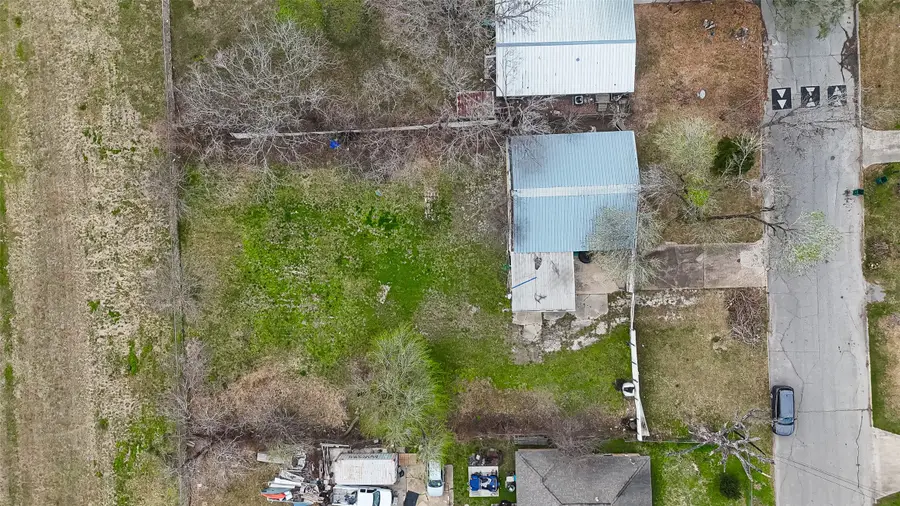 141 Campbell Avenue, Pasadena, TX 77502 - #3