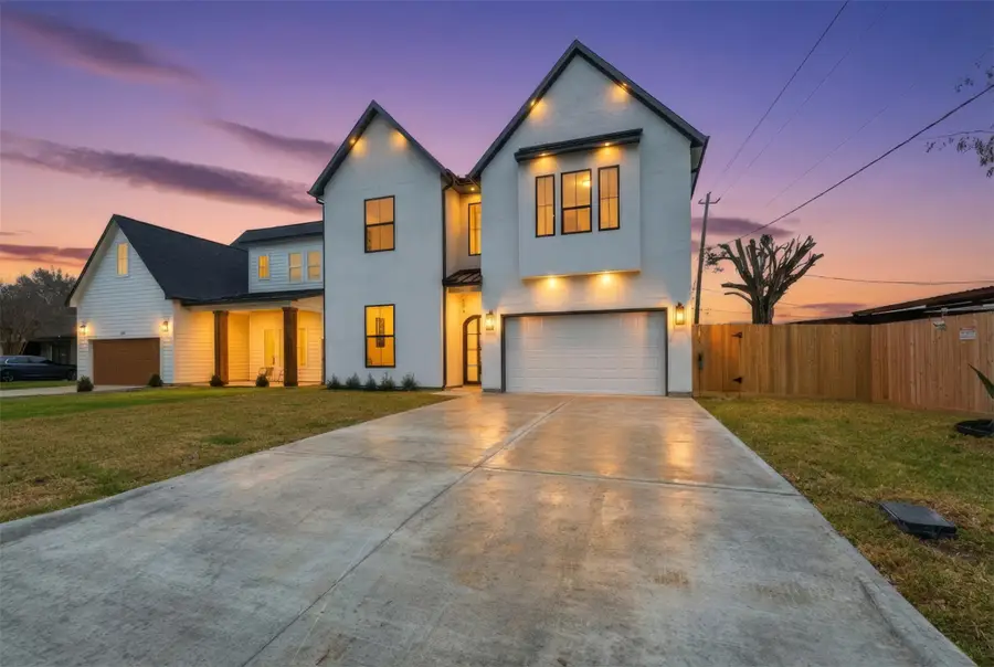 204 Milwaukee Street, Houston, TX 77009 - #2