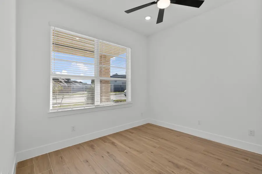 12226 Denham Drive, Monterey Belvieu, TX 77523 - #2