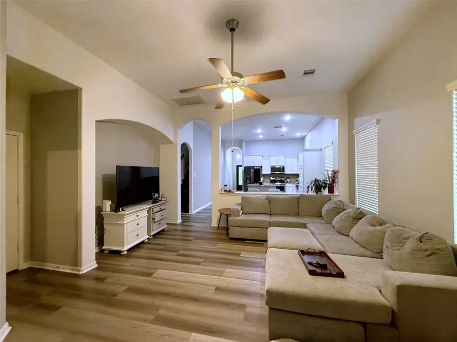 4223 Fenetre Forest Street, Katy, TX 77493 - Image #2