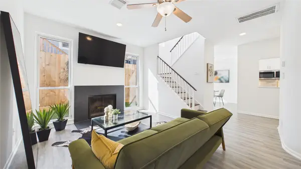 1211 Jackson Boulevard #G, Houston, TX 77006