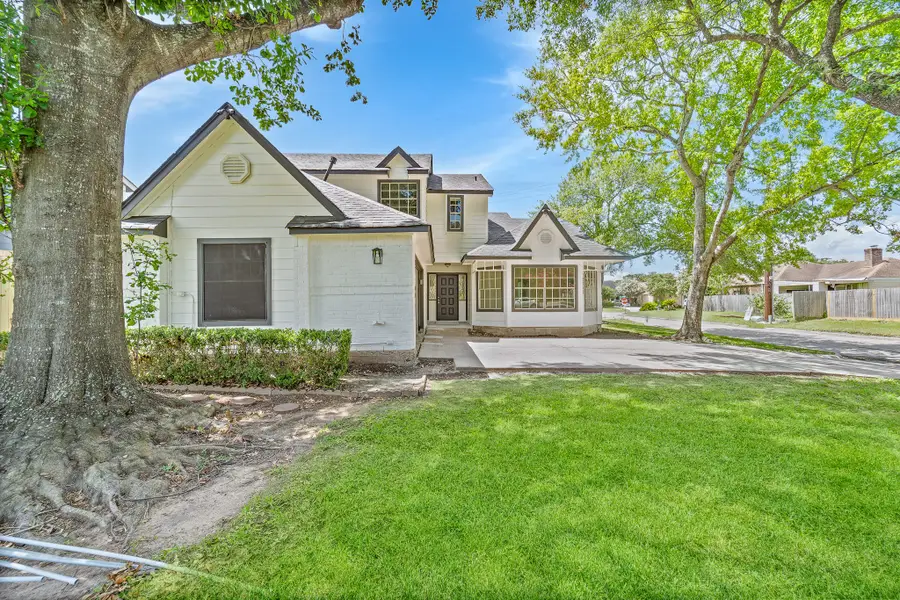 12847 Ashford Knoll Drive, Houston, TX 77082 - Image #2