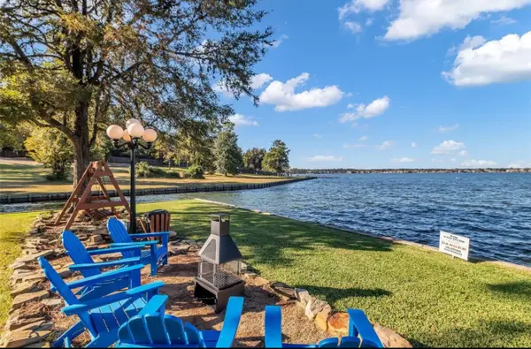 3900 Aspen Drive #1, Montgomery, TX 77356