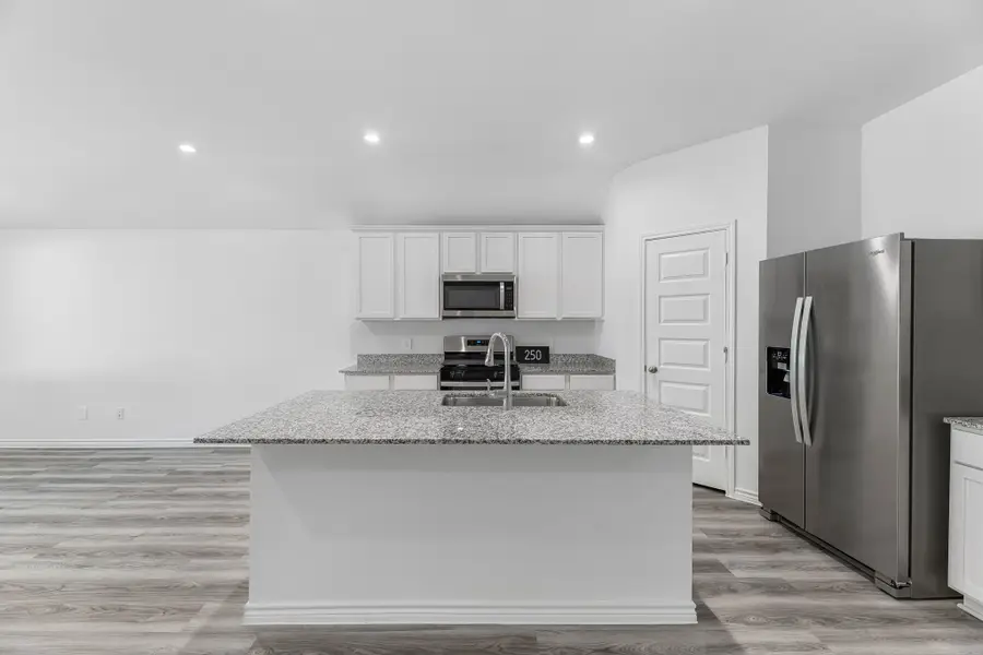 415 China Grove, China, TX 77613 - Image #3