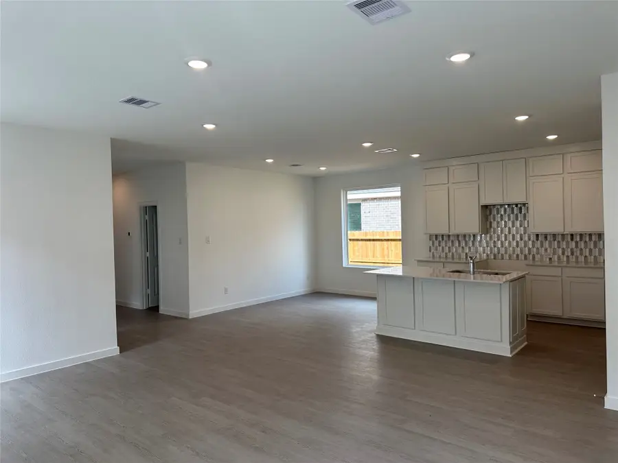 1606 Windrose Lane, Angleton, TX 77515 - #2