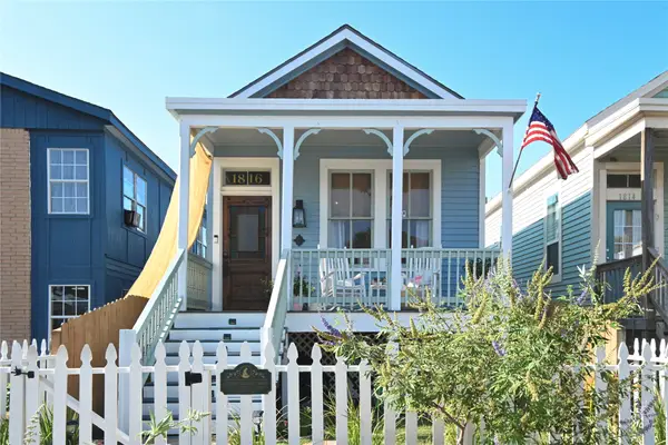 1816 Avenue N, Galveston, TX 77550