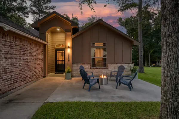 15022 Constellation Circle W, Willis, TX 77318