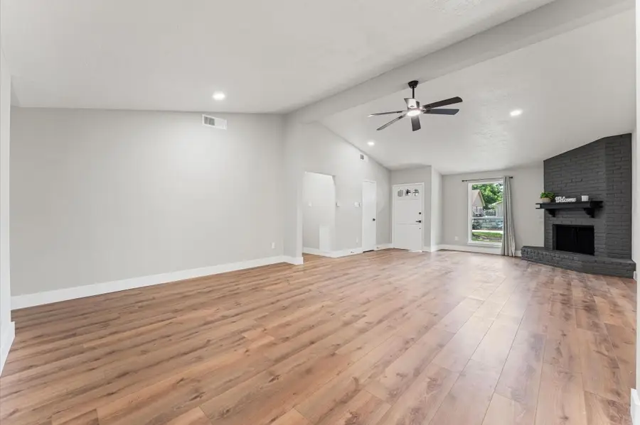 307 Sulky Trail St, Houston, TX 77060 - Image #3