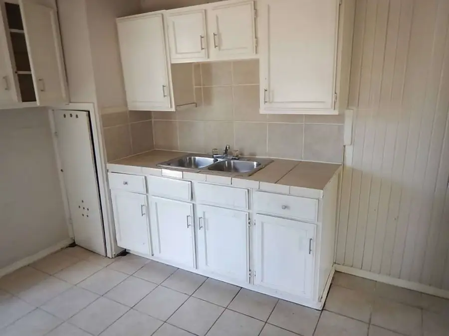 4418 Davenport Street, Houston, TX 77051 - Image #2