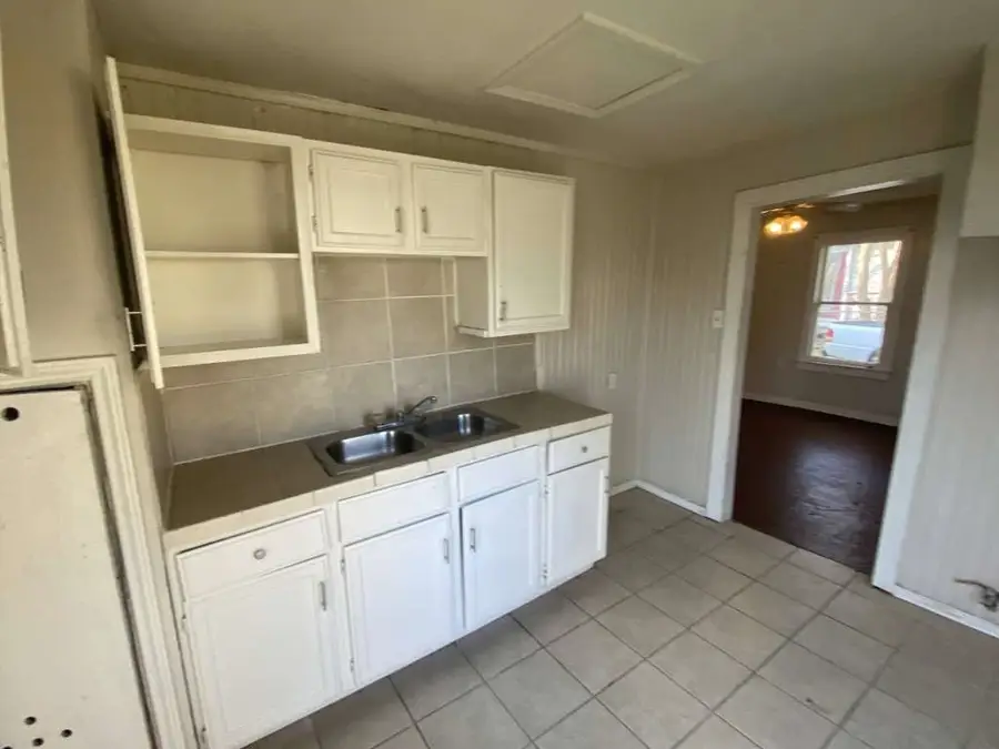 4418 Davenport Street, Houston, TX 77051 - Image #3