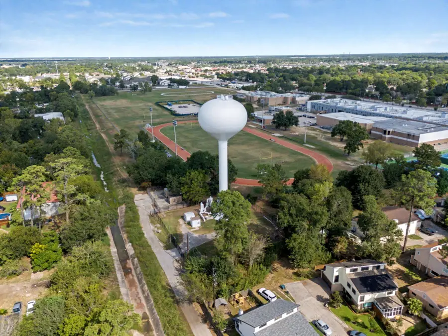 17833 S Cypress Villas Drive, Spring, TX 77379 - Image #3