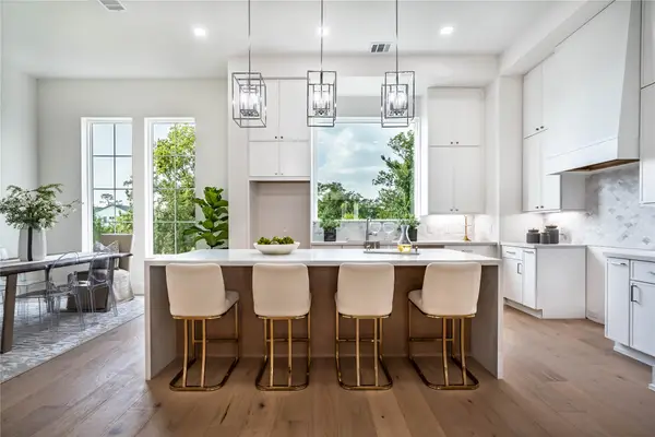 1608 Janak Garden Lane, Houston, TX 77055