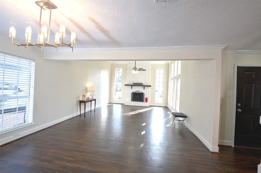 11822 Hillbrook Drive, Houston, TX 77070 - Image #2