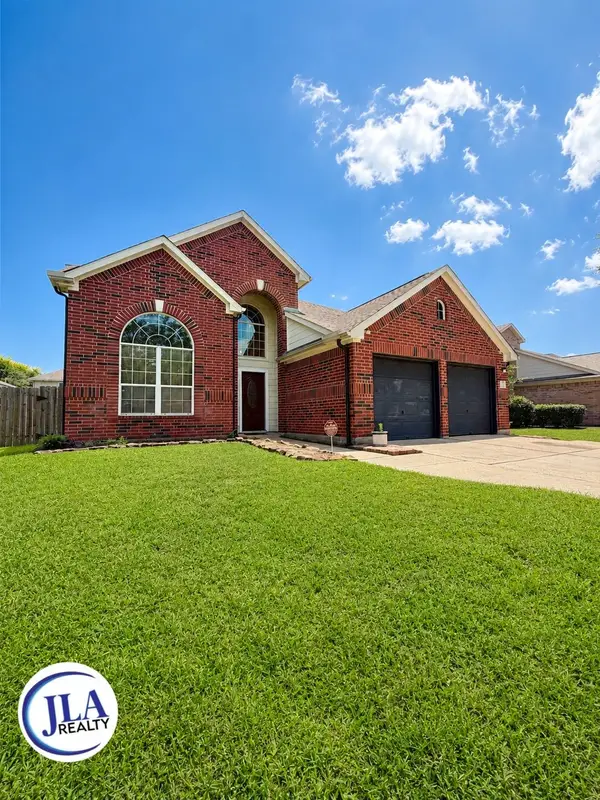 7222 Foxshadows Lane, Humble, TX 77338