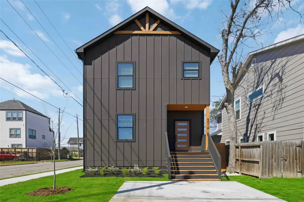 801 E 32nd 1/2 Street, Houston, TX 77022 - #1